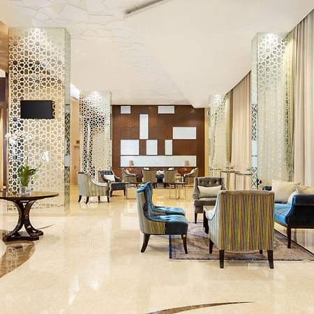 Hotel Santika Gresik Buitenkant foto